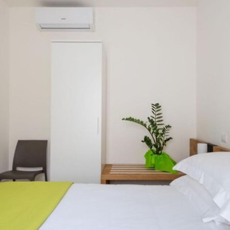 Archinue Apartment Syracuse Exterior photo